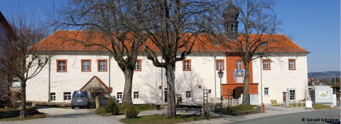 Schloss nach Renovierung Foto Gerald Schreiner